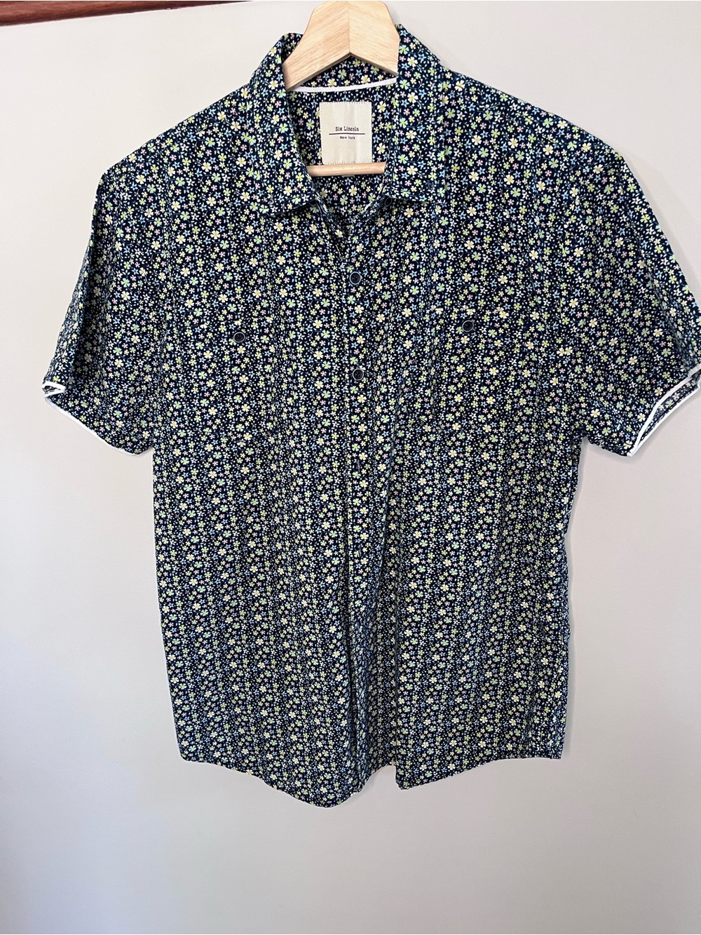 Six Lincoln Mens Navy Blue Floral Cotton Short‎ Sleeve Button Down Shirt Size 1